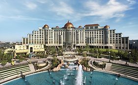 Universal Helios Grand Hotel, A Loews Hotel